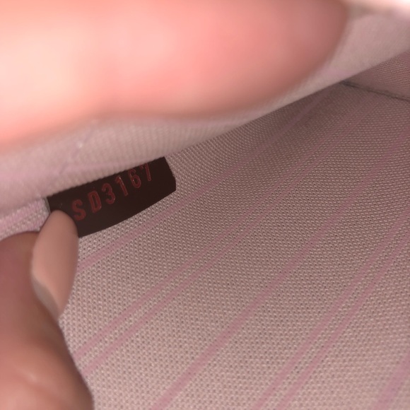 Louis Vuitton neverfull Pochette - Picture 8 of 8